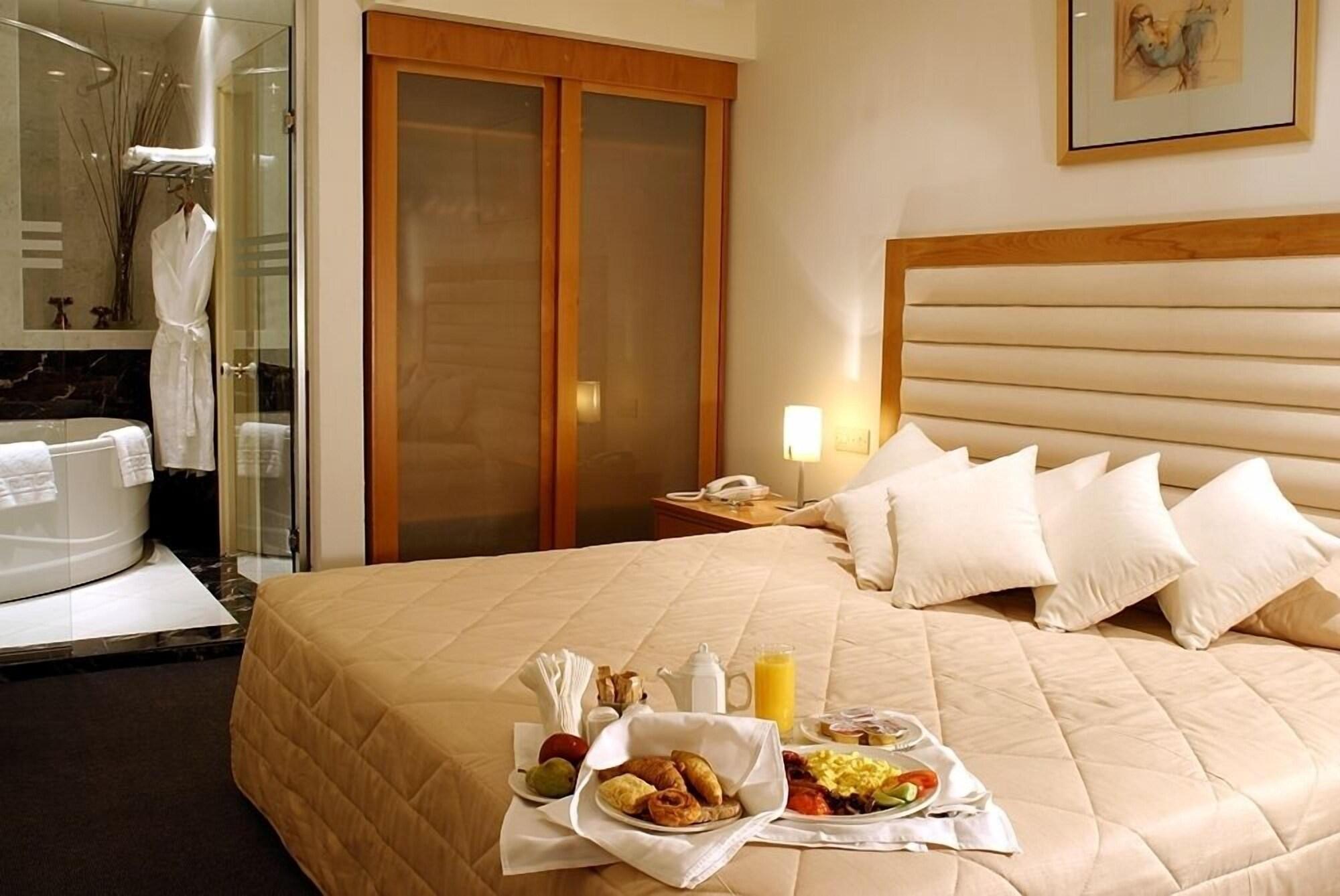 ניקוסיה Europa Plaza Hotel מראה חיצוני תמונה