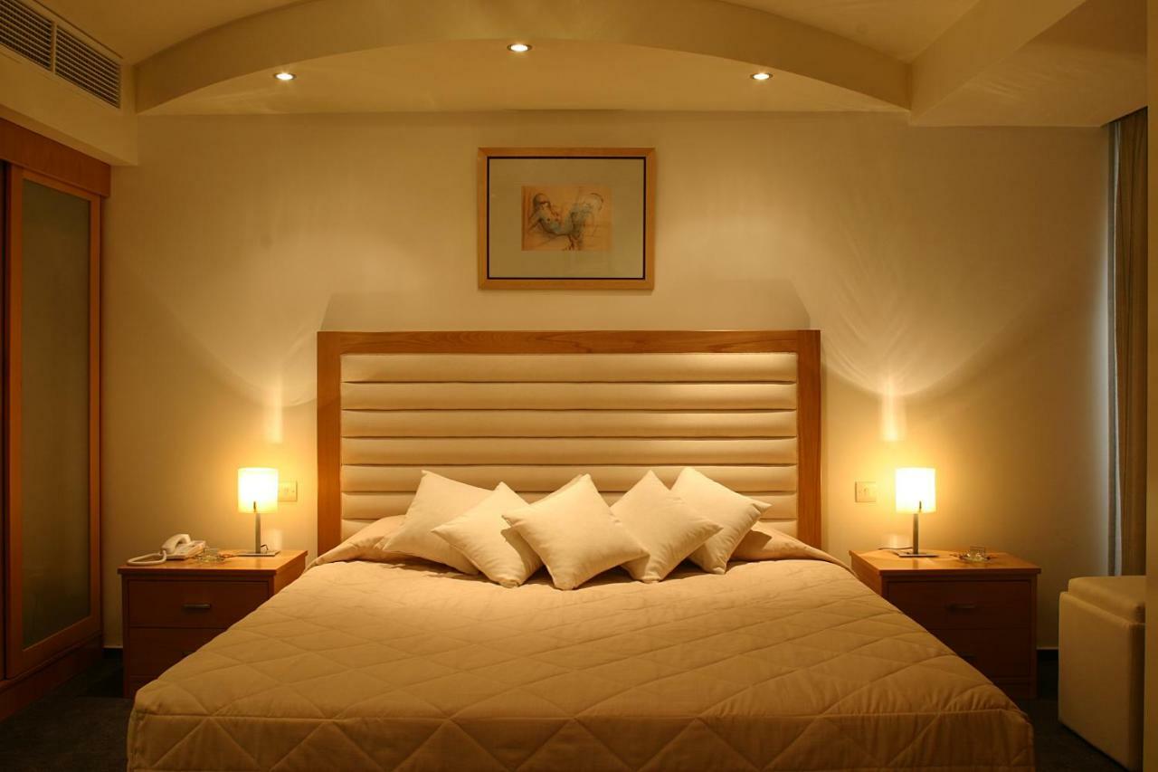 ניקוסיה Europa Plaza Hotel מראה חיצוני תמונה